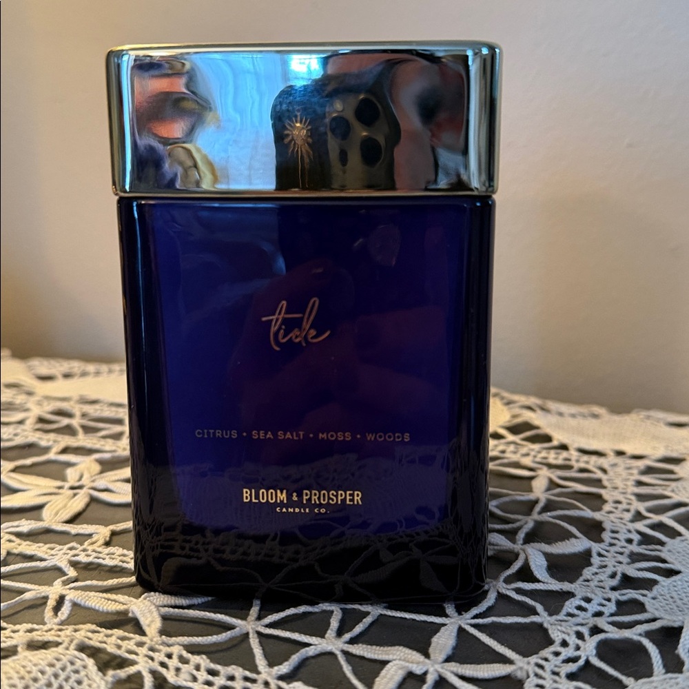 Bloom & Prosper Tide Candle - 10.8oz